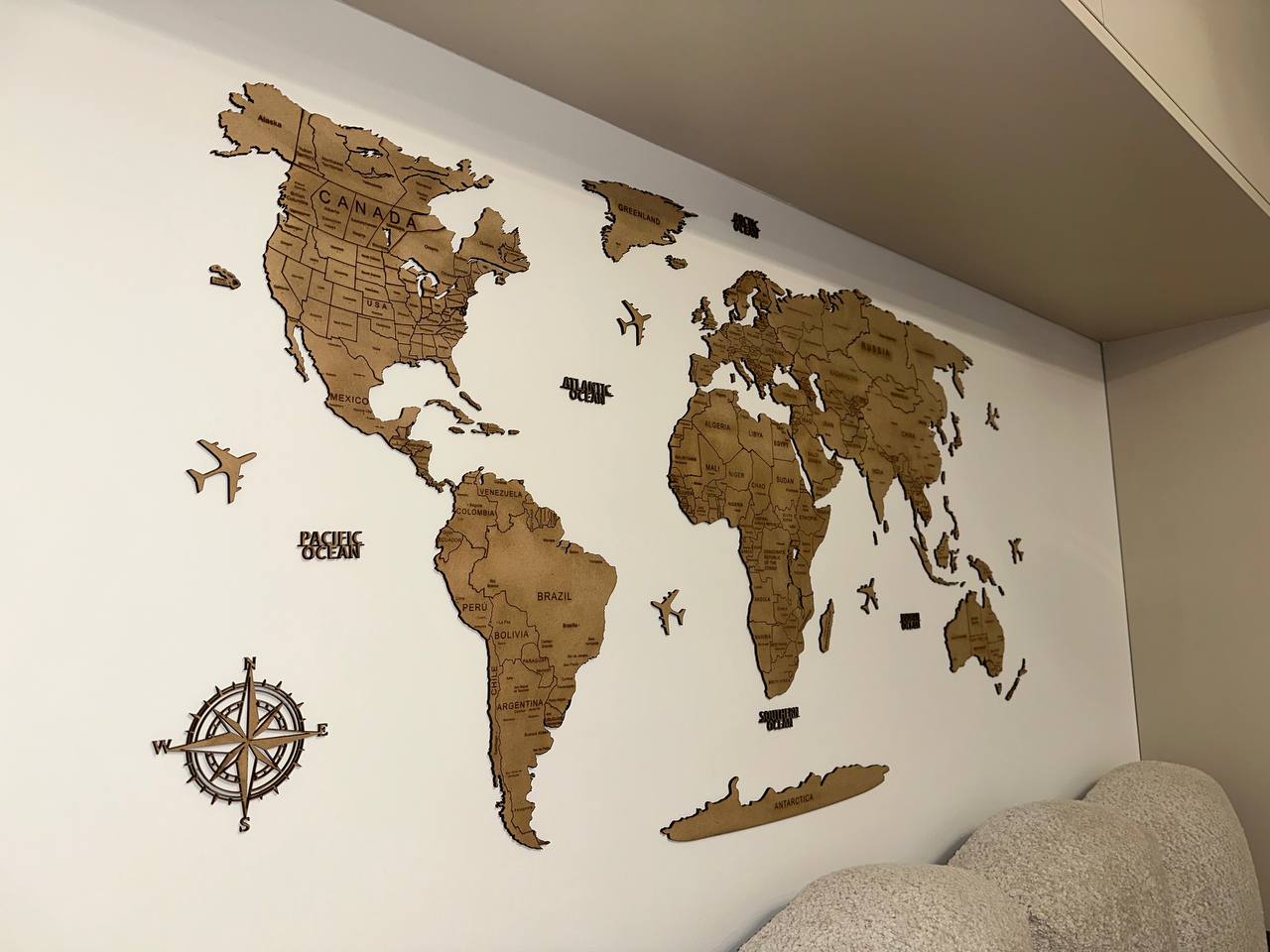 Drvena zidna mapa sveta (130x75 cm)
