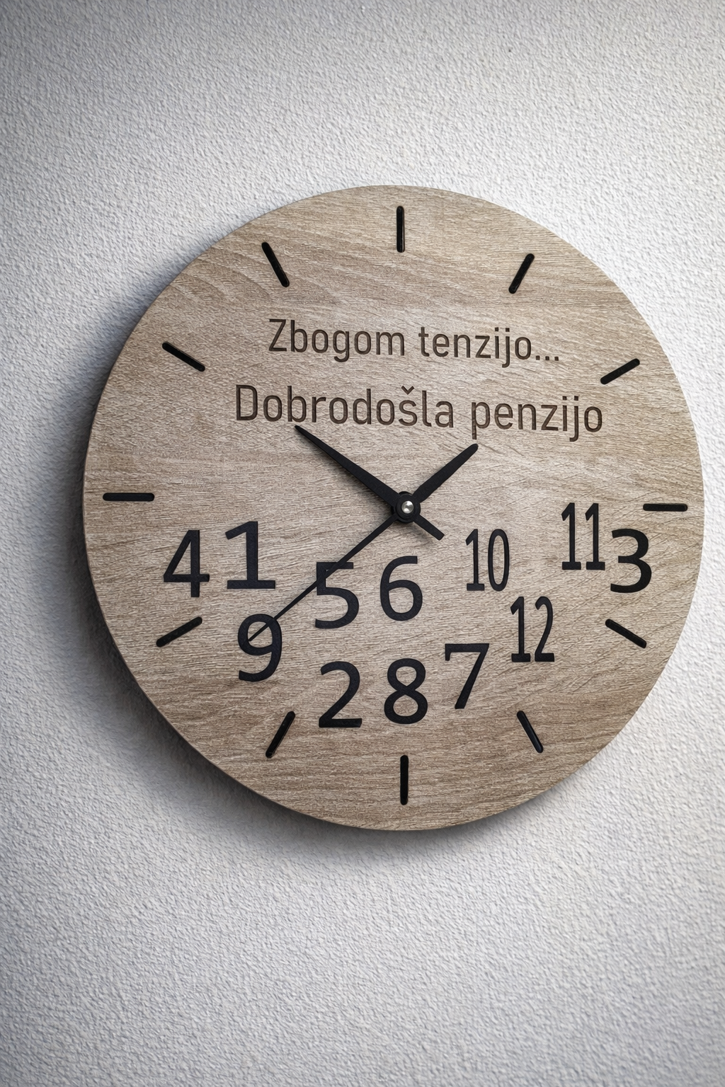 Drveni sat-Poklon za penziju