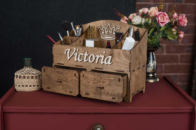 Personalizovani Drveni Organizator za Šminku